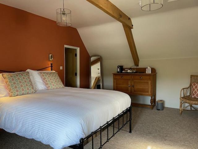 킹스브리지 The Tradesmans Arms B&B 외부 사진